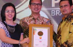 Memasuki Usia 45 Tahun, OBH COMBI Raih Indonesia Prestige Brand Award 2017