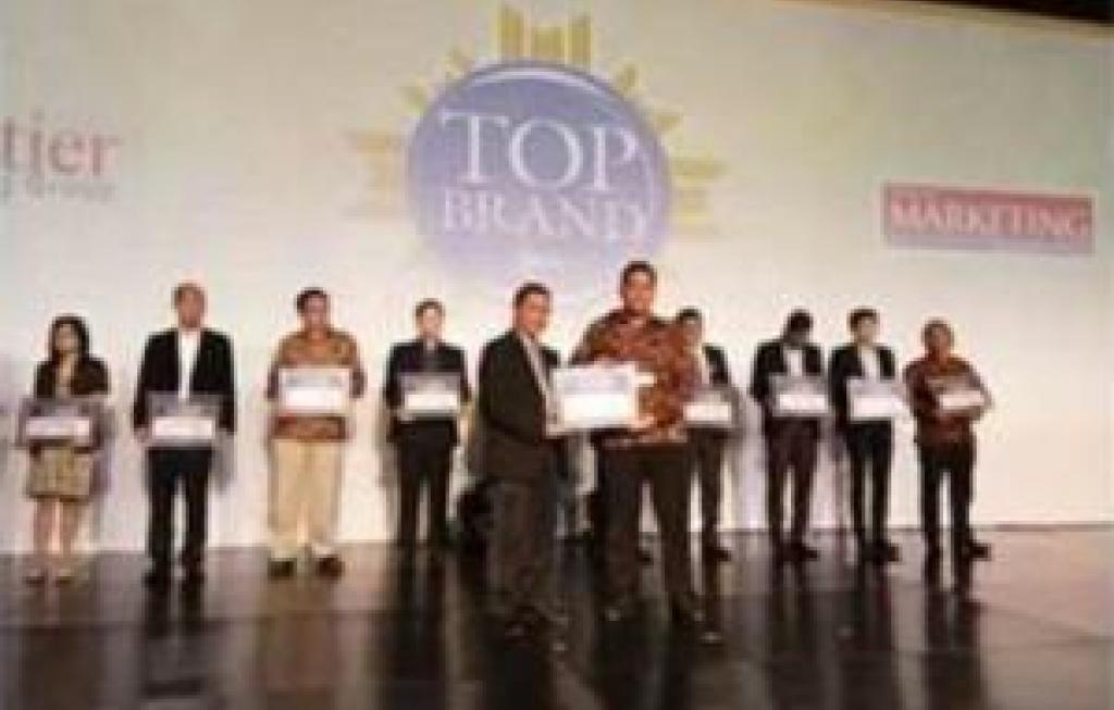 OBH COMBI TERIMA TOP BRAND AWARD Penghargaan Kedua OBH Combi di 2018